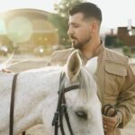 دانلود آهنگ هومن نجفی اگه غمت اسلحه بو مغزم گریده دانلود آهنگ هومن نجفی اگه غمت اسلحه بو مغزم گریده